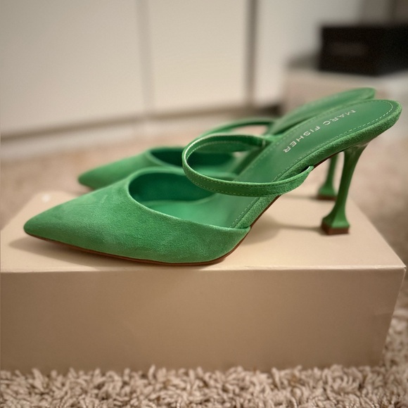 Marc Fisher Hadais Mule Heel - Picture 4 of 8